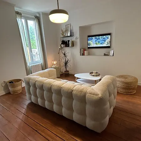 Appartamento Beautiful With Balcony, Center