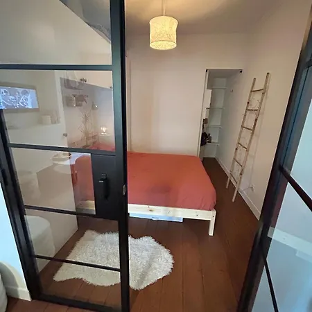 Appartamento Beautiful With Balcony, Center