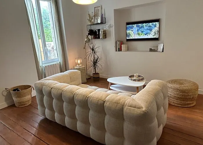 Appartamento Beautiful With Balcony, Center